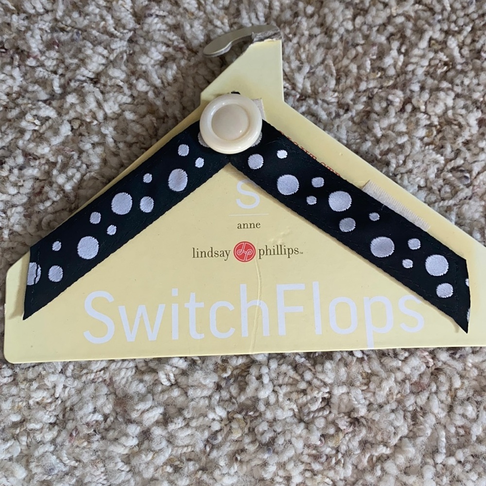 Lindsay Phillips SwitchFlops - Anne - size small